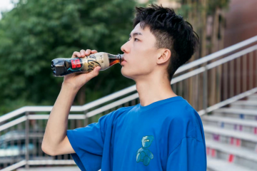 陷入“致癌風波”的可口可樂，憑什么漲價？