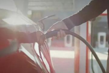 希爾頓“掃貨”特斯拉，充電樁產(chǎn)業(yè)鏈有哪些投資機遇？