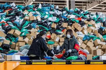 快遞業務旺季：業務量突破20億件